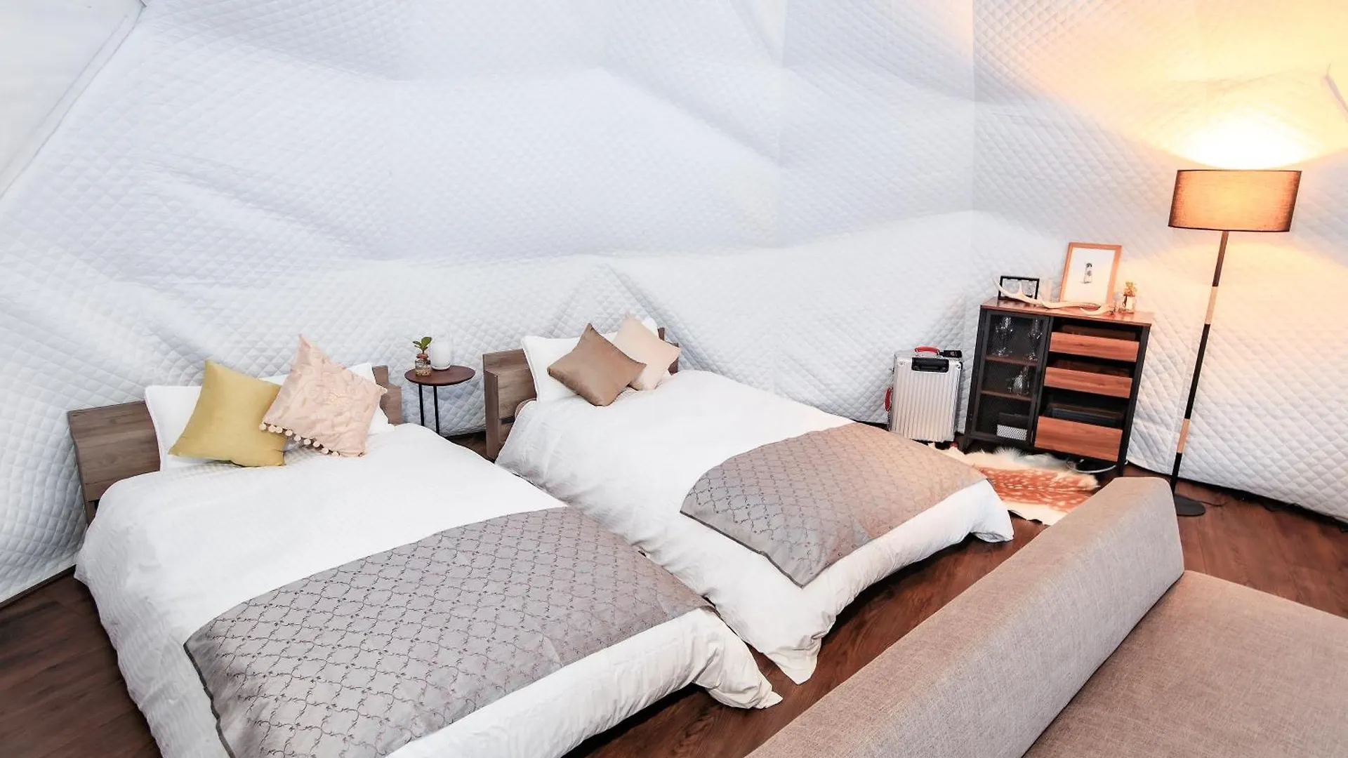 Yukara Glamping 北海道大沼公園 Hotel Nanae 0*,  Japan