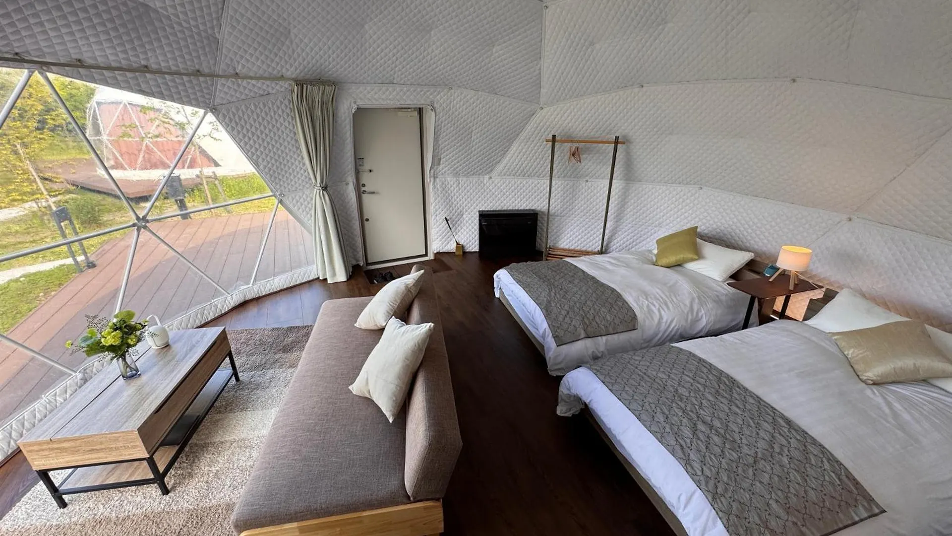 Tente de luxe Hotel Yukara Glamping 北海道大沼公園 à Nanae